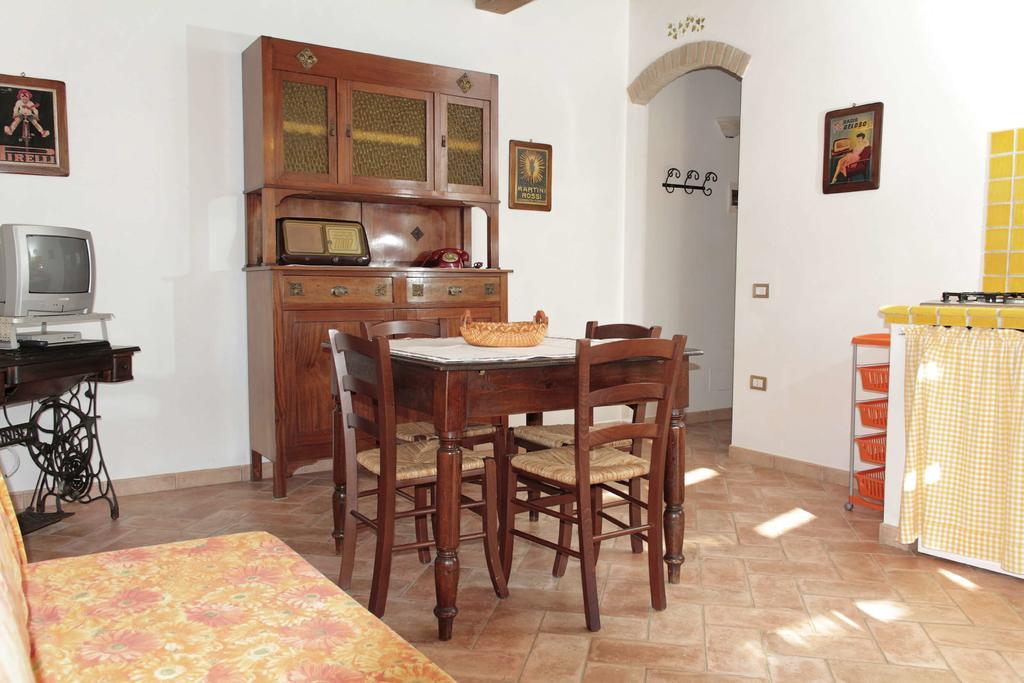 Podere Tre Cipressi Aparthotel Campiglia Marittima Exterior photo