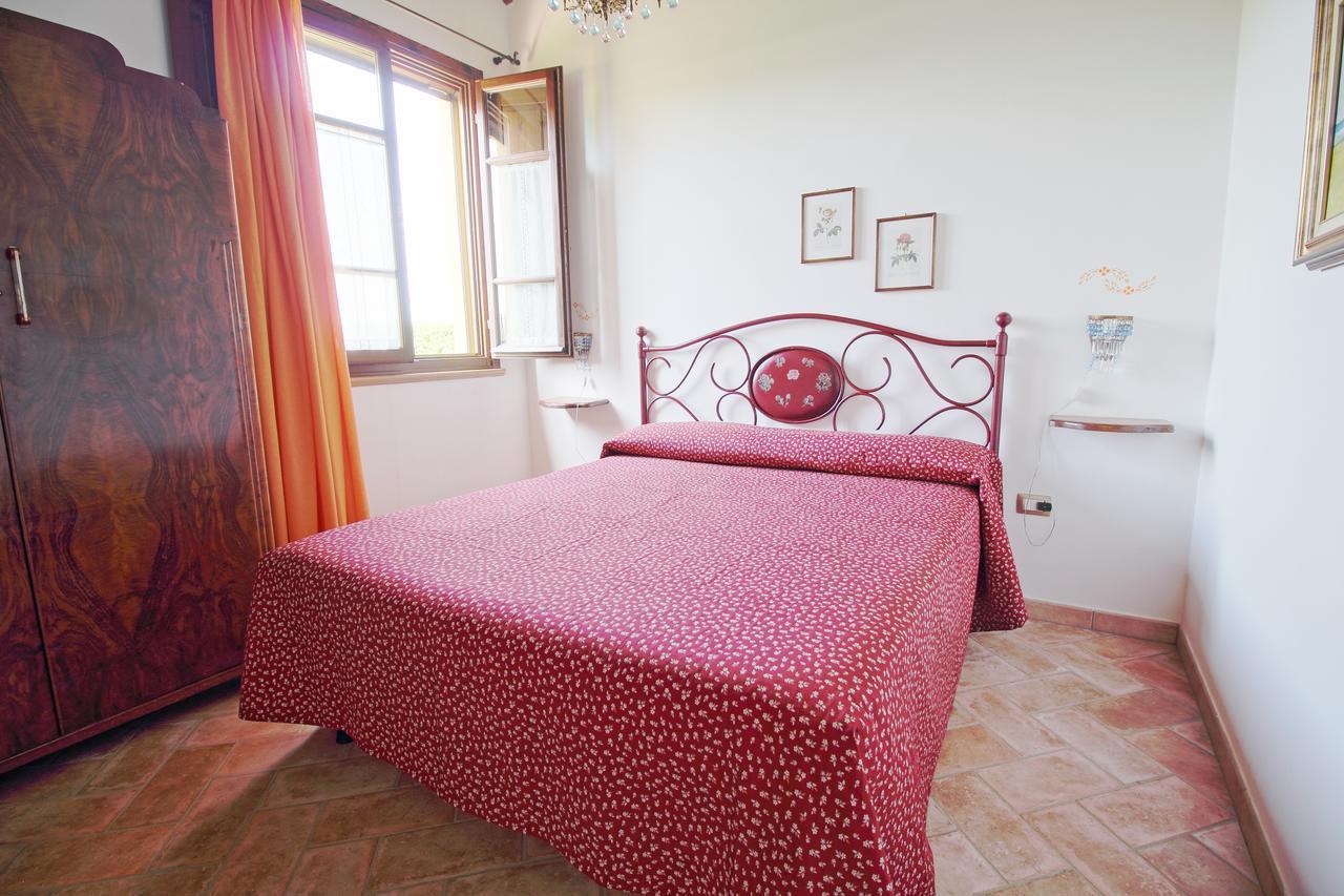 Podere Tre Cipressi Aparthotel Campiglia Marittima Exterior photo
